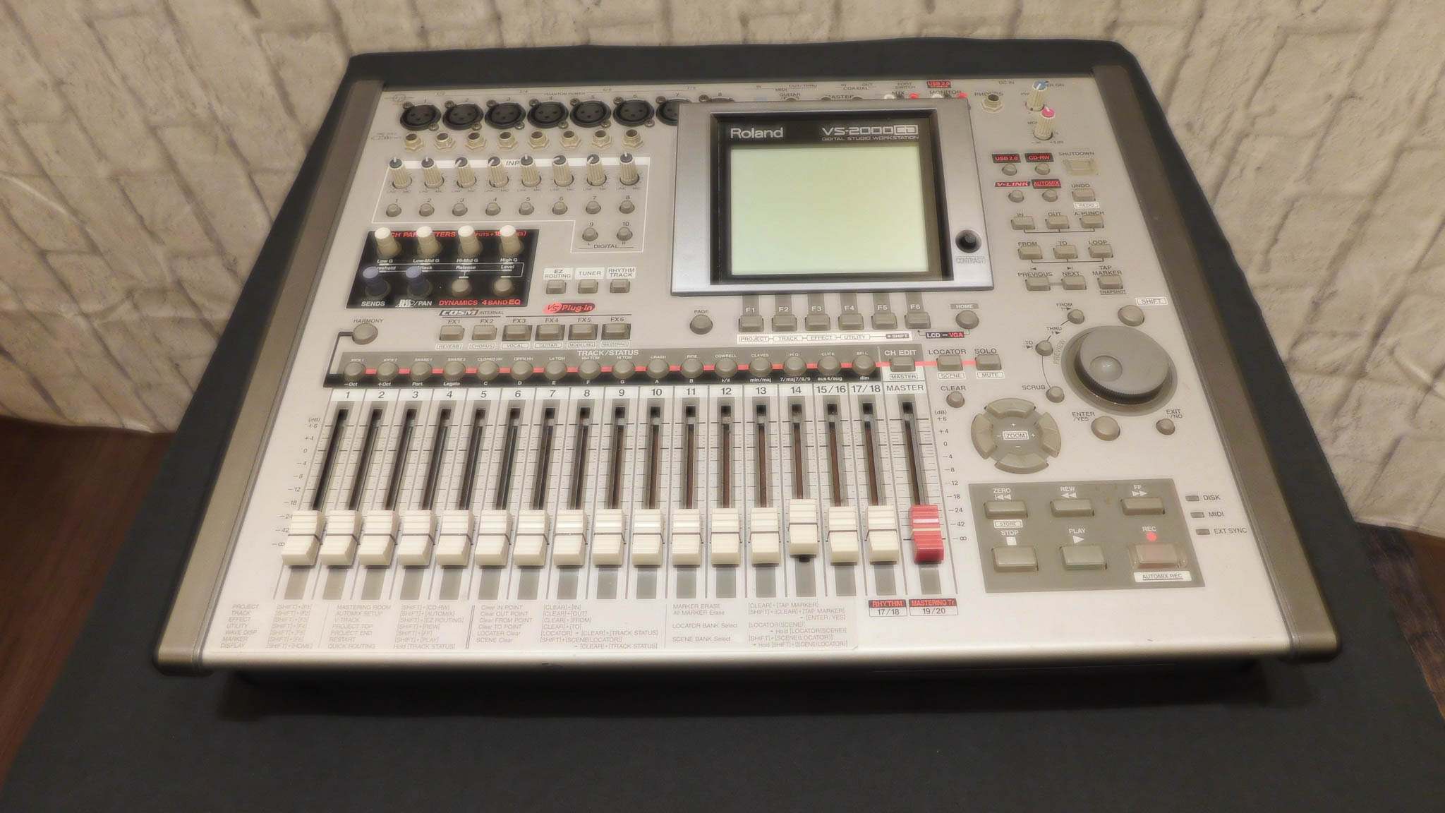 Roland VS-2000 CD / Digital Studio Workstation - Dreamago53